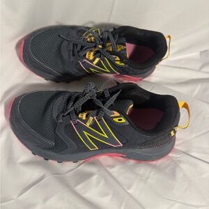 New Balance Running shoe size